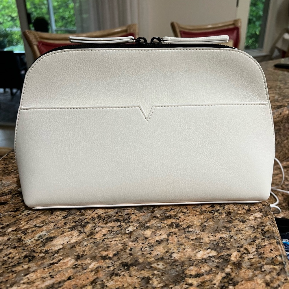 Von Holzhausen White leather clutch